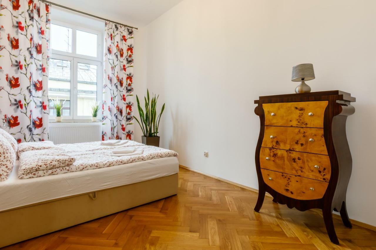 Ok Apartments Old Town Krakow Bagian luar foto