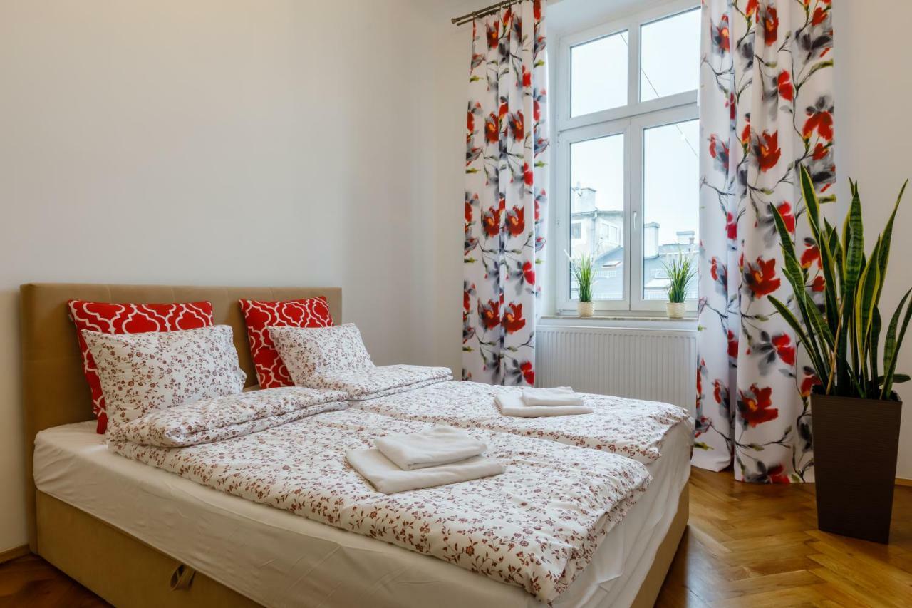 Ok Apartments Old Town Krakow Bagian luar foto