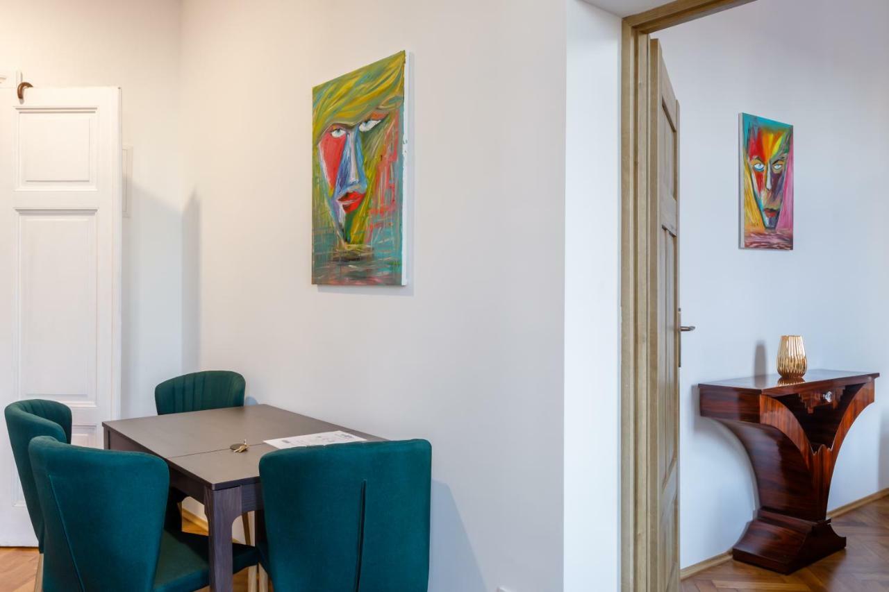 Ok Apartments Old Town Krakow Bagian luar foto